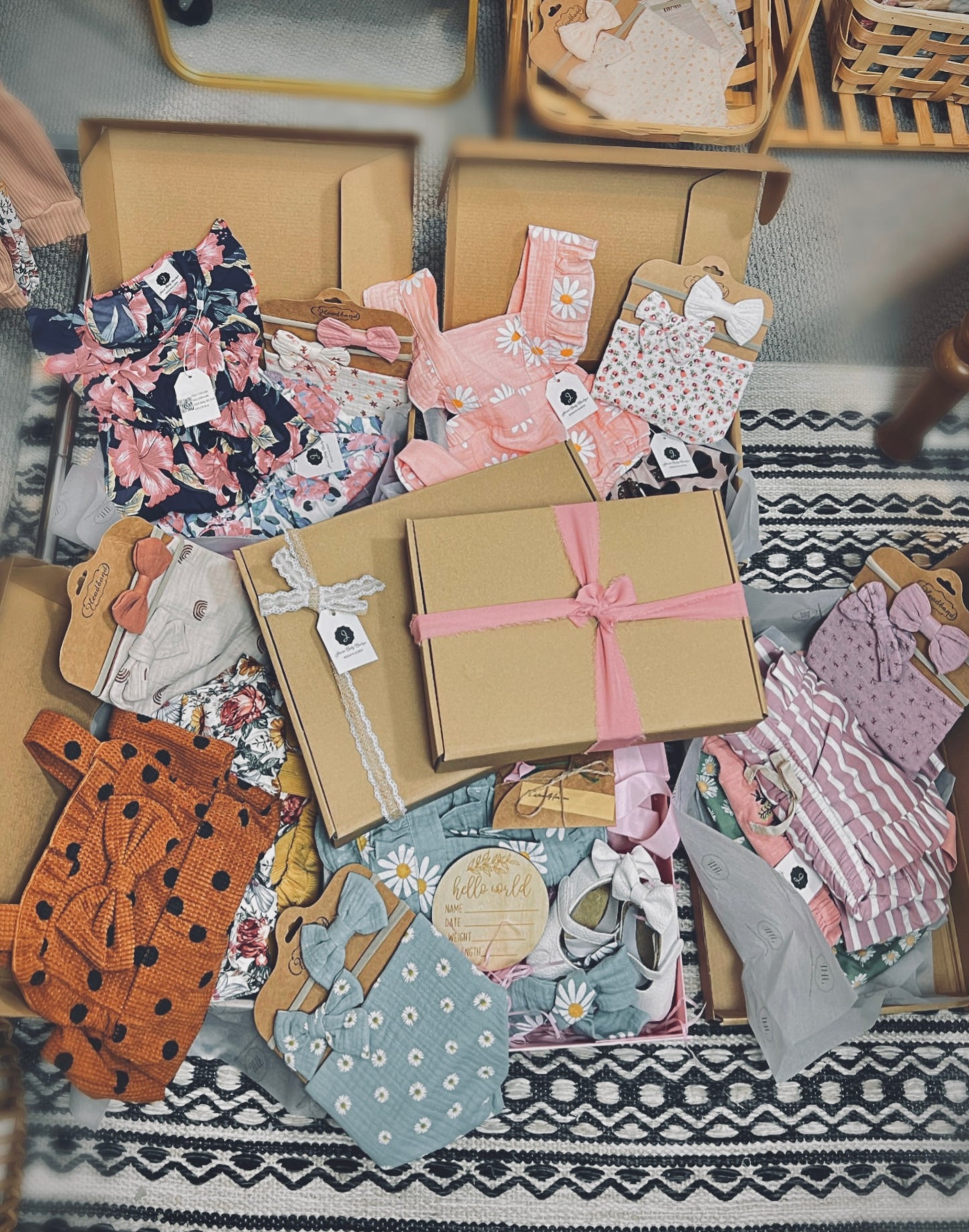 BABY BOUTIQUE MYSTERY BOX